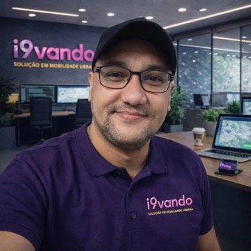 Vandinho interagindo